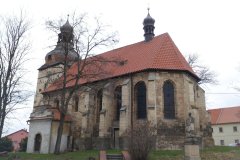 pohled zezadu zprava