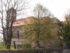 pohled zezadu zprava