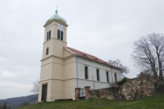 pohled zepředu zprava