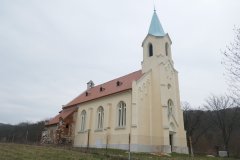 pohled zepředu zleva
