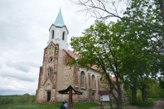 pohled zepředu zprava