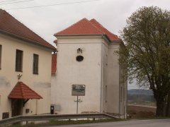 pohled zezadu zleva
