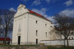 pohled zepředu zprava