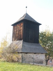 pohled zezadu zprava