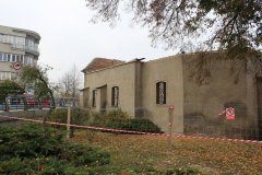 pohled zezadu zprava po odstranění střechy