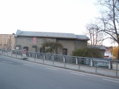 pohled zprava