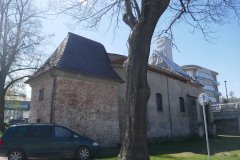 pohled zezadu zleva