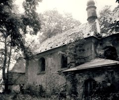 starší foto kostela