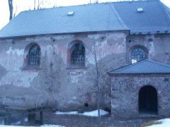 pohled zprava