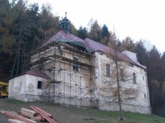 pohled zezadu zleva