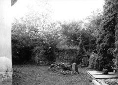 hřbitov u kostela