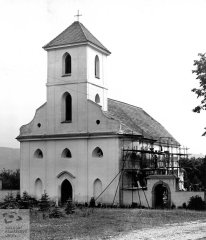 starší foto kostela