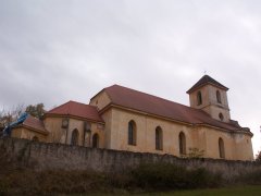 pohled zezadu zleva