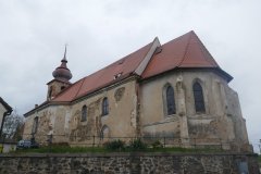 pohled zezadu zprava