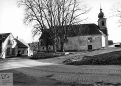 starší foto kostela
