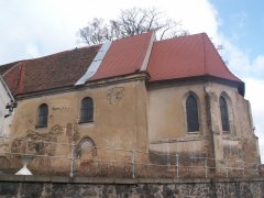 pohled na zadní část zprava