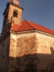 pohled na přední část zprava