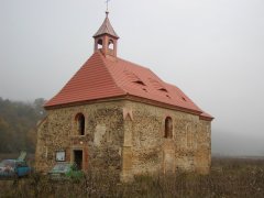 pohled zepředu zprava