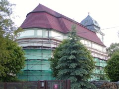 pohled zezadu zleva