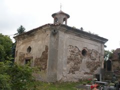 pohled zepředu zprava