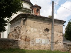 pohled zezadu zprava