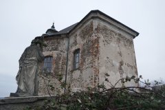 pohled zezadu zprava