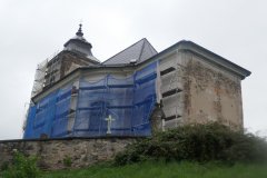 pohled zezadu zprava