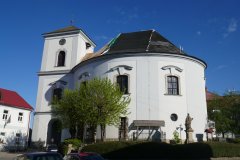 pohled zezadu zprava
