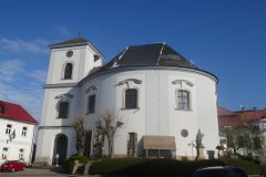 pohled zprava