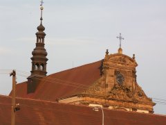 pohled zepředu zleva