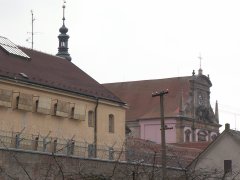 pohled zepředu zleva