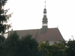 pohled zprava