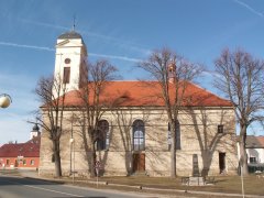 pohled zprava - oprava fasády