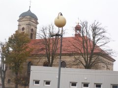 pohled zezadu zprava