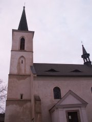 pohled na přední část zprava