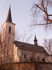 pohled zepředu zprava