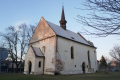 pohled zepředu zprava