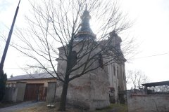 pohled zezadu zleva