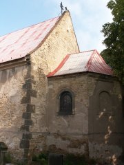 pohled na zadní část zprava