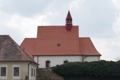 pohled zprava