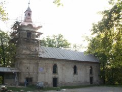 pohled zezadu zleva