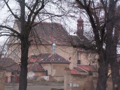 pohled zepředu zprava