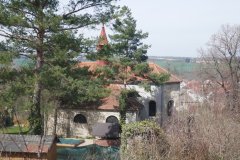pohled zezadu zprava