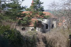 pohled zprava