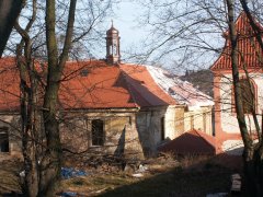 pohled zezadu zleva