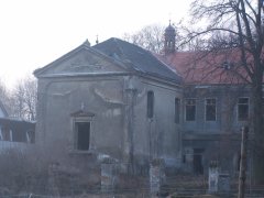 pohled zepředu zprava