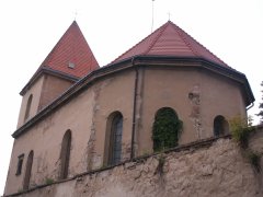 pohled zezadu zprava