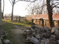 oprava ohradní zdi okolo kostela