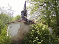 pohled zezadu zleva