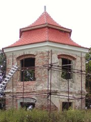 pohled zepředu zleva